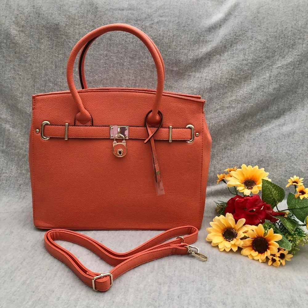 NWOT - Coral & Gold Vegan Handbag